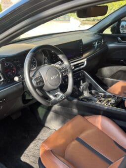 
										 كيا – Kia K5 ممتلئ									
