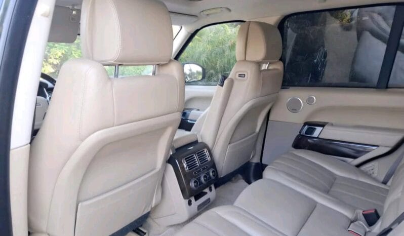 
								 لاند روفر – Land Rover رانج روفر – Range Rover ممتلئ									