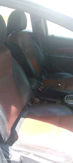 
										 دايو – Daewoo لاسيتي – Lacetti ممتلئ									