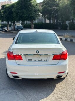 بي ام دابيليو – BMW i740