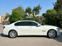 
										 بي ام دابيليو – BMW i740 ممتلئ									