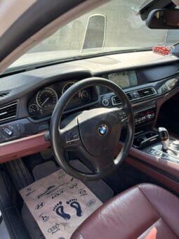 
										 بي ام دابيليو – BMW i740 ممتلئ									