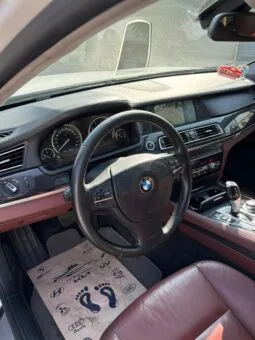 
										 بي ام دابيليو – BMW i740 ممتلئ									