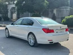 
										 بي ام دابيليو – BMW i740 ممتلئ									
