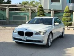 
										 بي ام دابيليو – BMW i740 ممتلئ									
