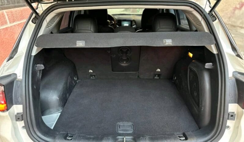 
								 جيب – Jeep كومباس – Compass ممتلئ									