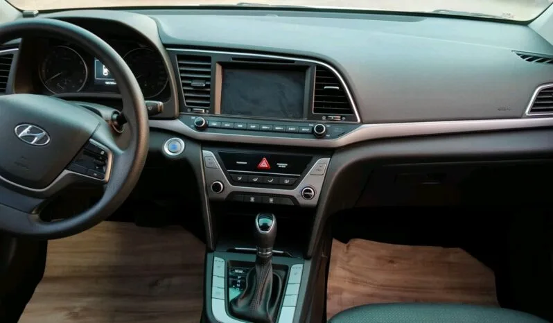 
								 هيونداي – Hyundai افنتي – avante ممتلئ									