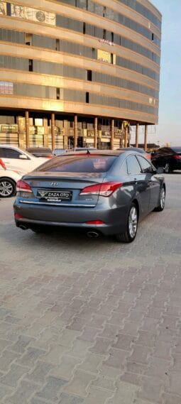 
										 هيونداي – Hyundai i40 ممتلئ									