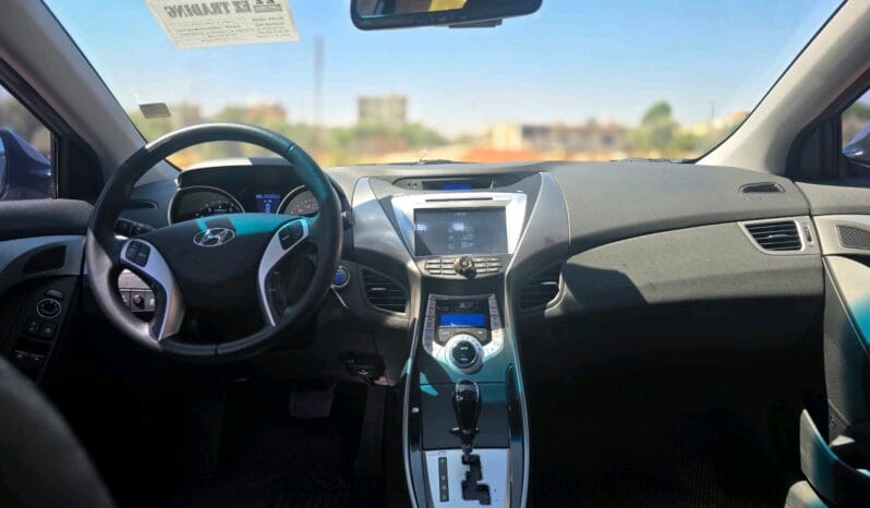
								 هيونداي – Hyundai افنتي – avante ممتلئ									