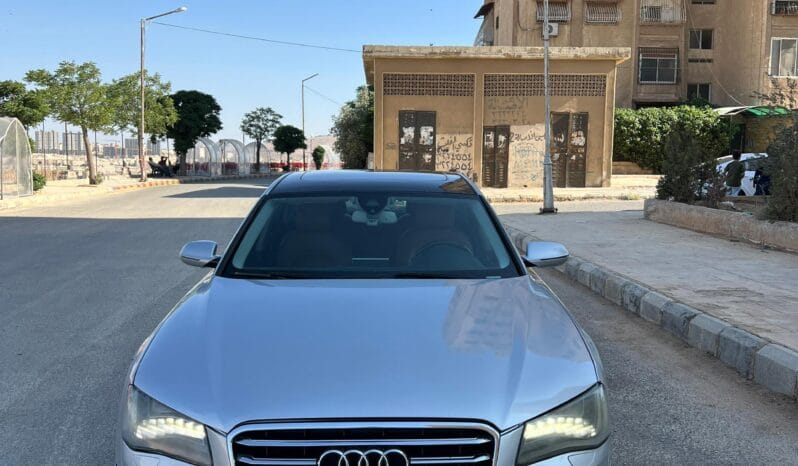 
								 اودي – Audi A8 ممتلئ									