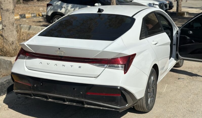 
								 هيونداي – Hyundai افنتي – avante ممتلئ									