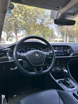 
										 فولكس فاكن – Volkswagen جيتا – Jetta ممتلئ									