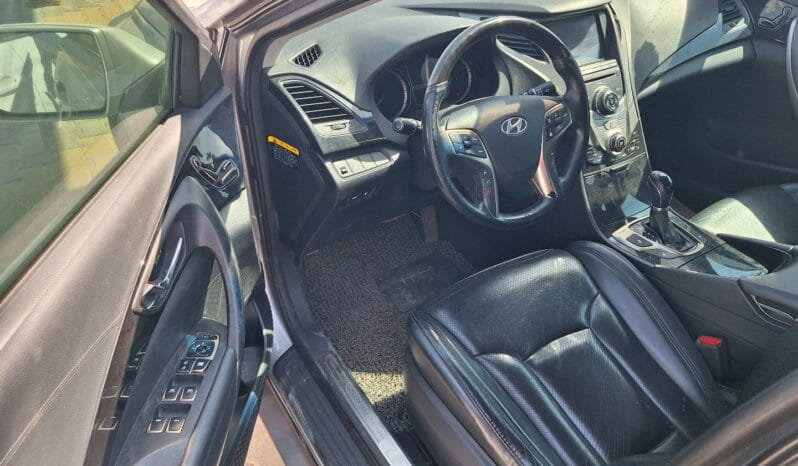 
								 هيونداي – Hyundai ازيرا – Azera ممتلئ									