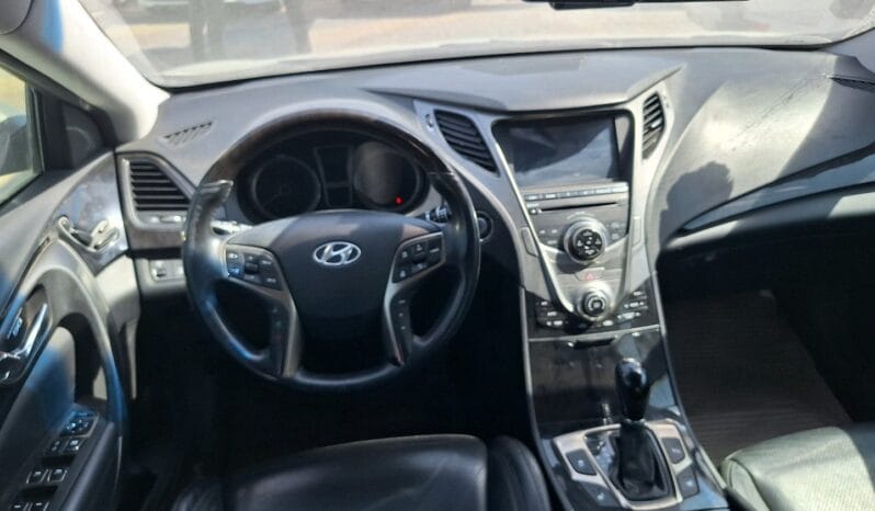 
								 هيونداي – Hyundai ازيرا – Azera ممتلئ									