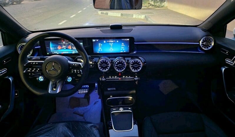 
								 مرسيدس بينز – Mercedes benz A 35 AMG ممتلئ									