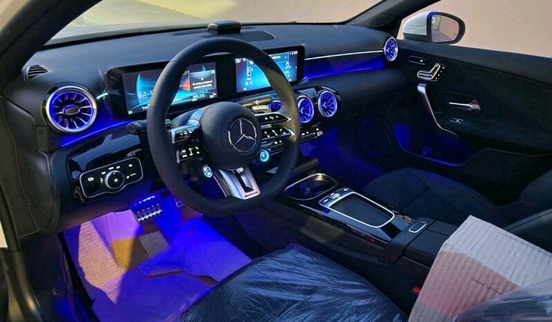 
								 مرسيدس بينز – Mercedes benz A 35 AMG ممتلئ									