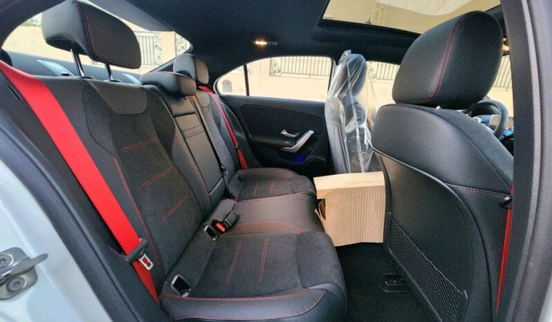 
								 مرسيدس بينز – Mercedes benz A 35 AMG ممتلئ									