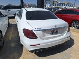 مرسيدس بينز – Mercedes benz E200