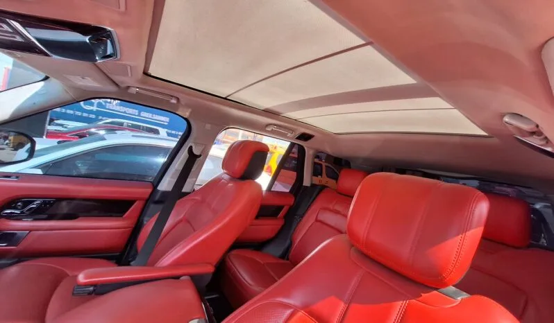 
								 لاند روفر – Land Rover فوغ – Range Rover Vogue ممتلئ									