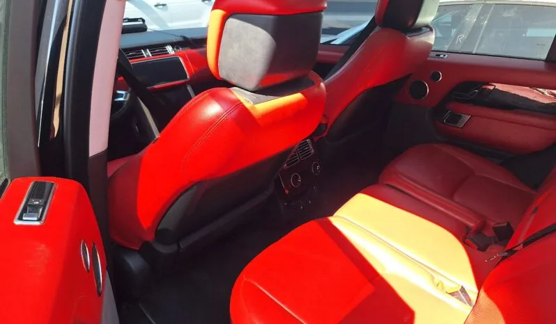 
								 لاند روفر – Land Rover فوغ – Range Rover Vogue ممتلئ									