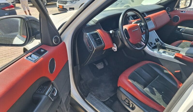 
								 لاند روفر – Land Rover سبورت – Range Rover Sport ممتلئ									