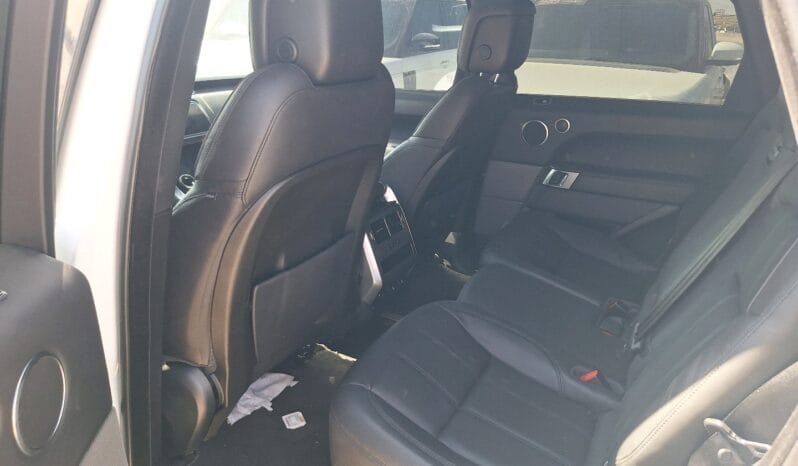 
								 لاند روفر – Land Rover سبورت – Range Rover Sport ممتلئ									