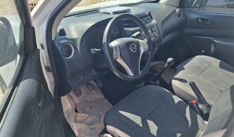 
								 نيسان – Nissan Navara ممتلئ									