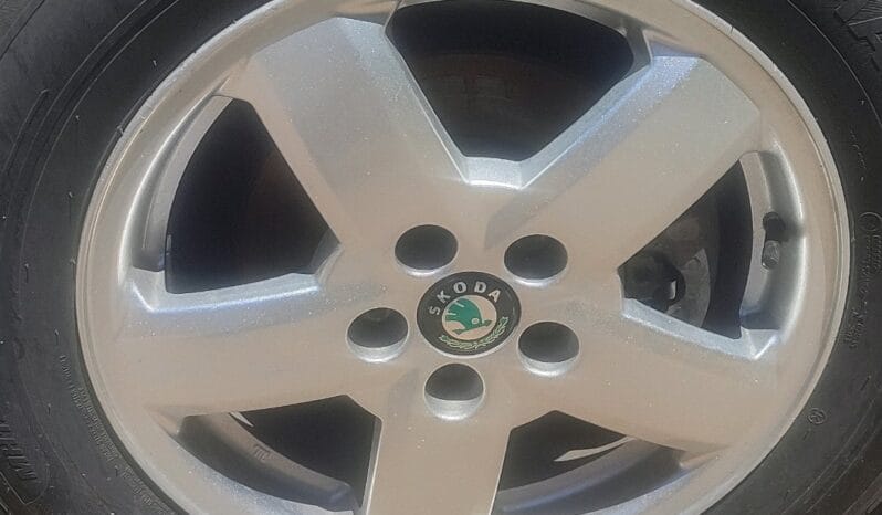 
								 سكودا – Skoda اوكتافيا – Octavia ممتلئ									