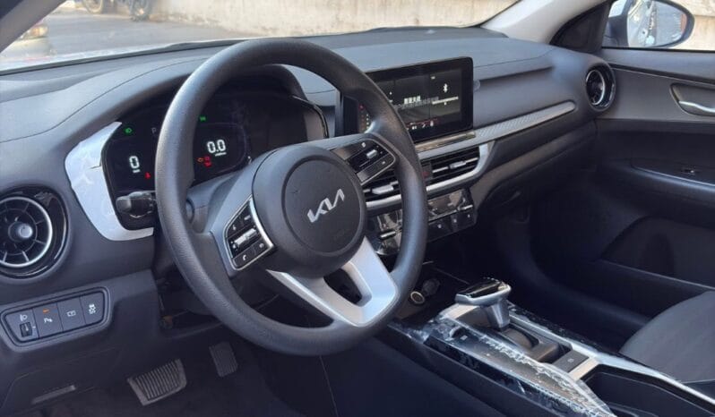 
								 كيا – Kia K3 ممتلئ									