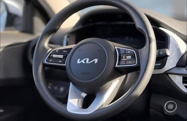 
								 كيا – Kia K3 ممتلئ									
