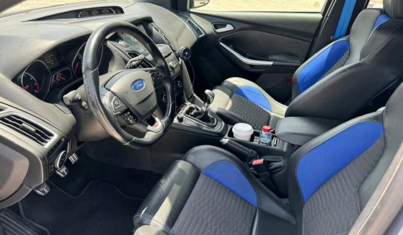 
								 فورد – Ford فوكس – Focus ممتلئ									