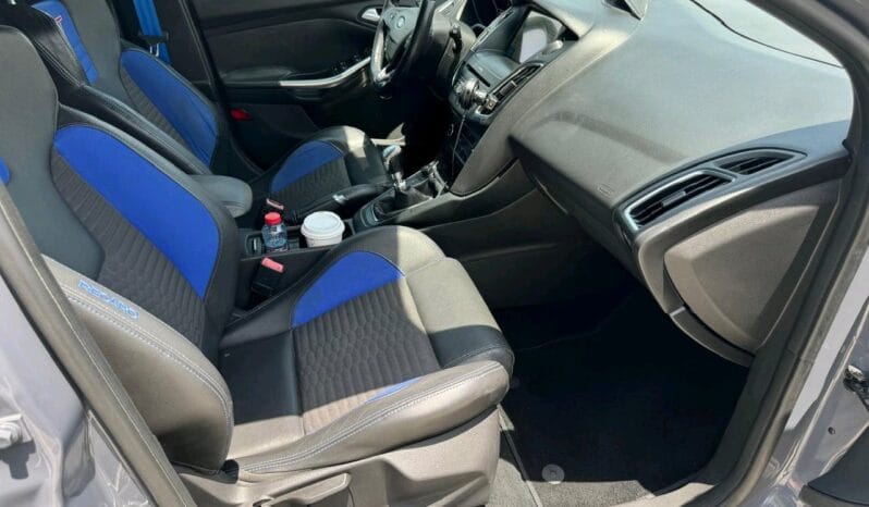 
								 فورد – Ford فوكس – Focus ممتلئ									