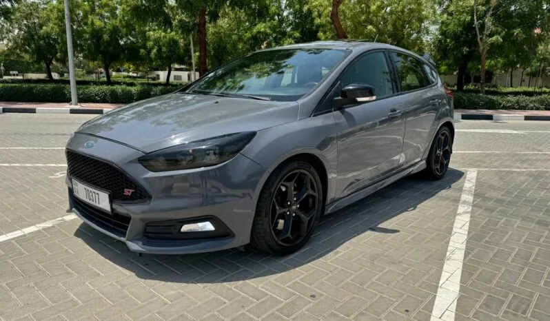 
								 فورد – Ford فوكس – Focus ممتلئ									