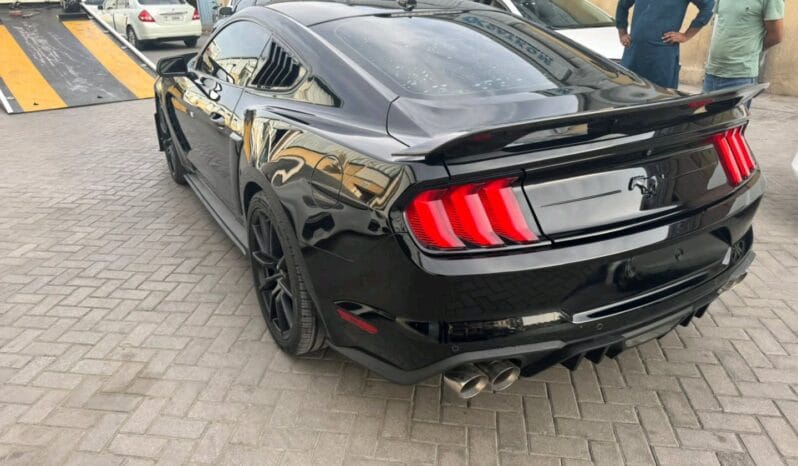 
								 فورد – Ford Mustang ممتلئ									