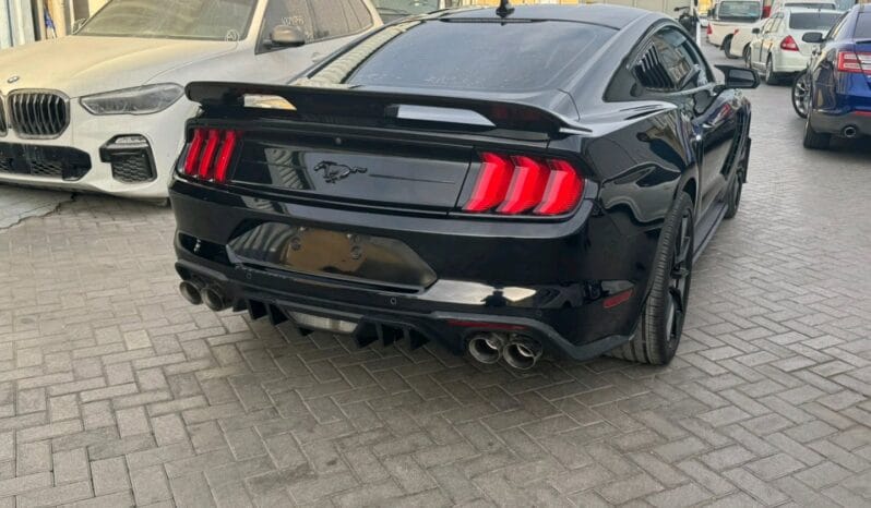
								 فورد – Ford Mustang ممتلئ									