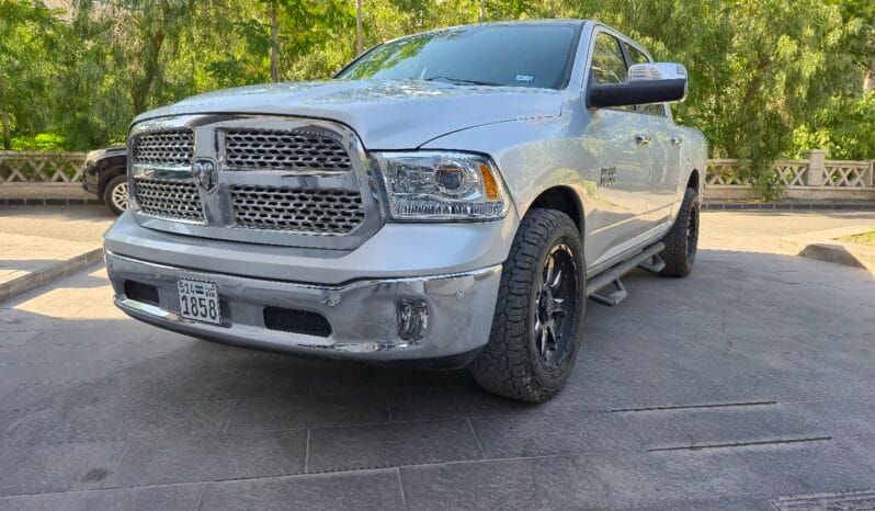 
								 دودج – Dodge RAM ممتلئ									