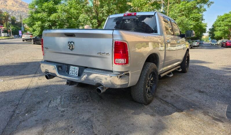 
								 دودج – Dodge RAM ممتلئ									