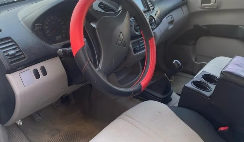 
								 ميتسوبيشي – Mitsubishi L200 ممتلئ									