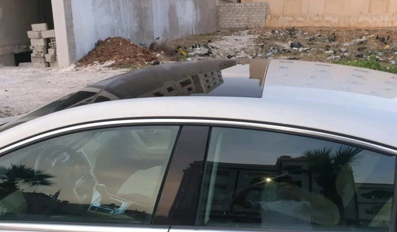 
								 فولكس فاكن – Volkswagen باسات سيسي – Passat CC ممتلئ									
