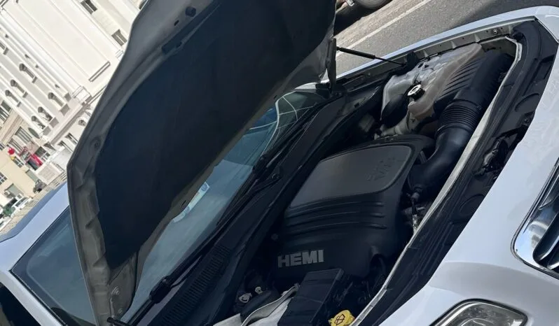 
								 كرايسلر – Chrysler 300C ممتلئ									