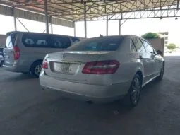 مرسيدس بينز – Mercedes benz E300