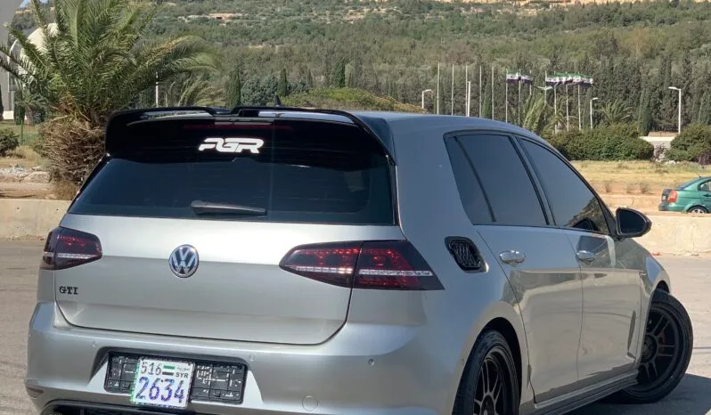 
								 فولكس فاكن – Volkswagen جولف – Golf ممتلئ									