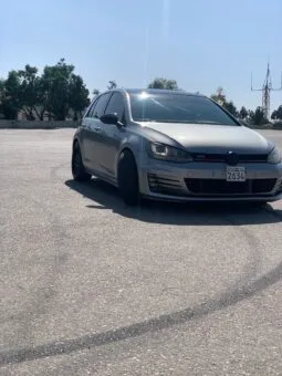 
										 فولكس فاكن – Volkswagen جولف – Golf ممتلئ									