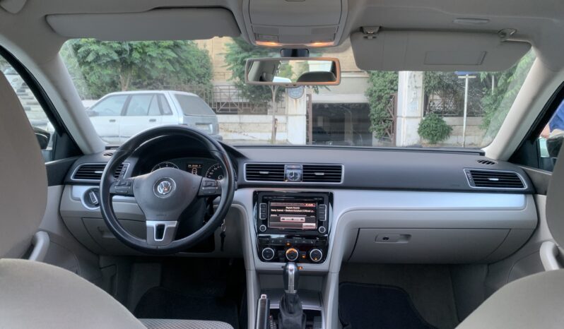 
								 فولكس فاكن – Volkswagen باسات – Passat ممتلئ									