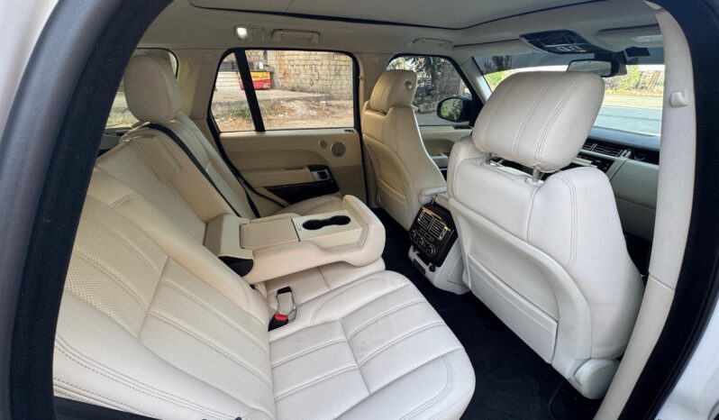 
								 مستعمل لاند روفر – Land Rover فوغ – Range Rover Vogue ممتلئ									