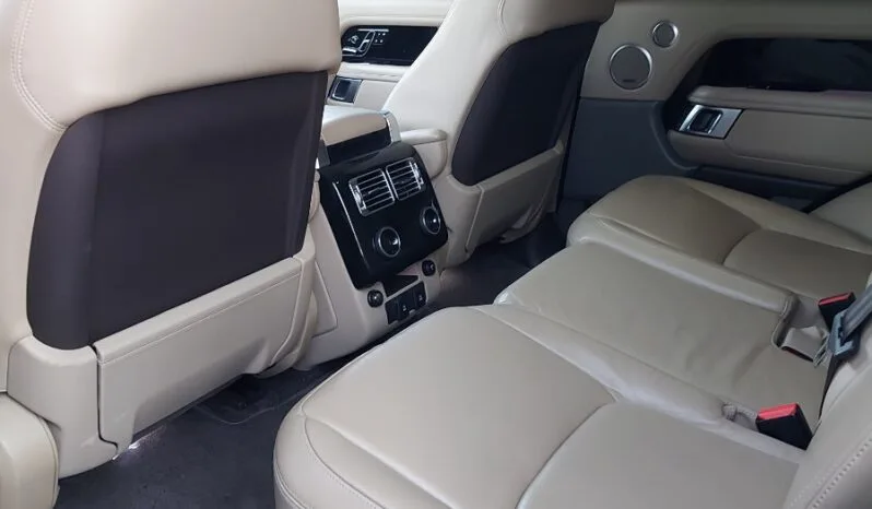 
								 مستعمل لاند روفر – Land Rover فوغ – Range Rover Vogue ممتلئ									