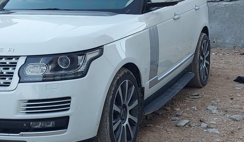 
								 مستعمل لاند روفر – Land Rover فوغ – Range Rover Vogue ممتلئ									