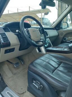 
										 مستعمل لاند روفر – Land Rover فوغ – Range Rover Vogue ممتلئ									