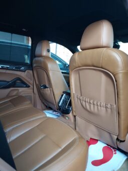 
										 بورش – Porsche كايين – Cayenne ممتلئ									