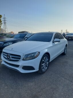 مستعمل مرسيدس بينز – Mercedes benz C 300